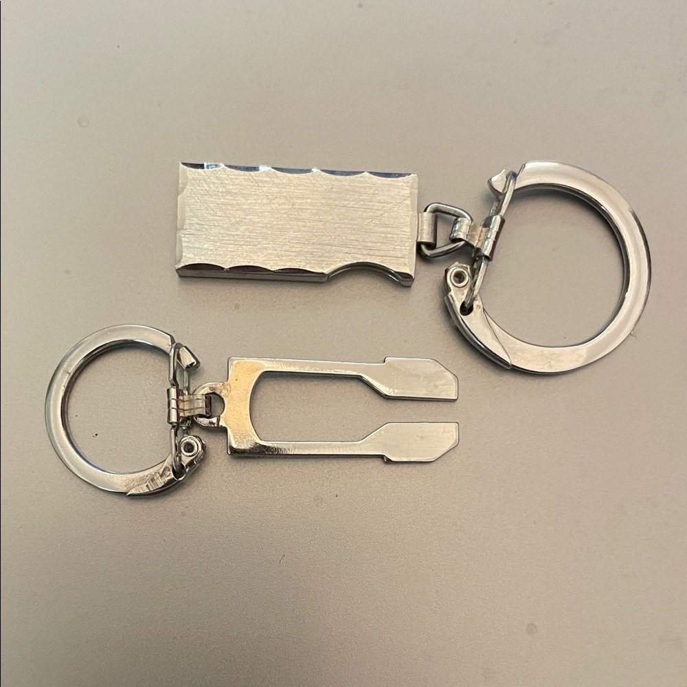 Multifunction Keychain Tool Silver